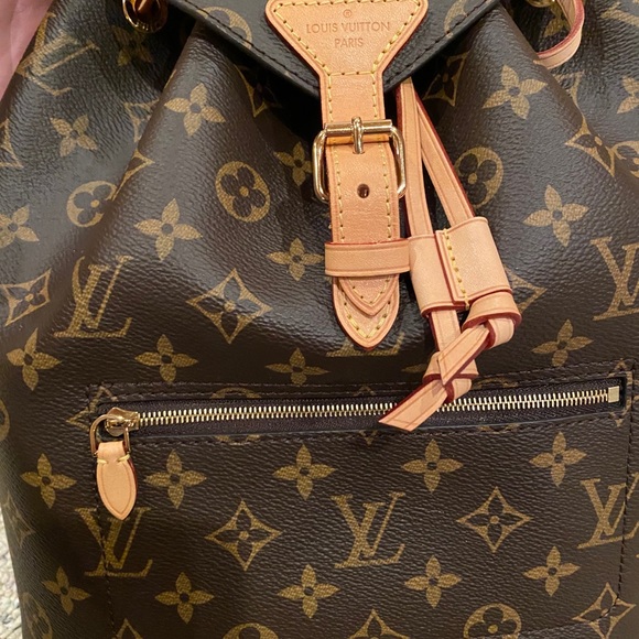 Louis Vuitton Montsouris PM backpack - Picture 4 of 9